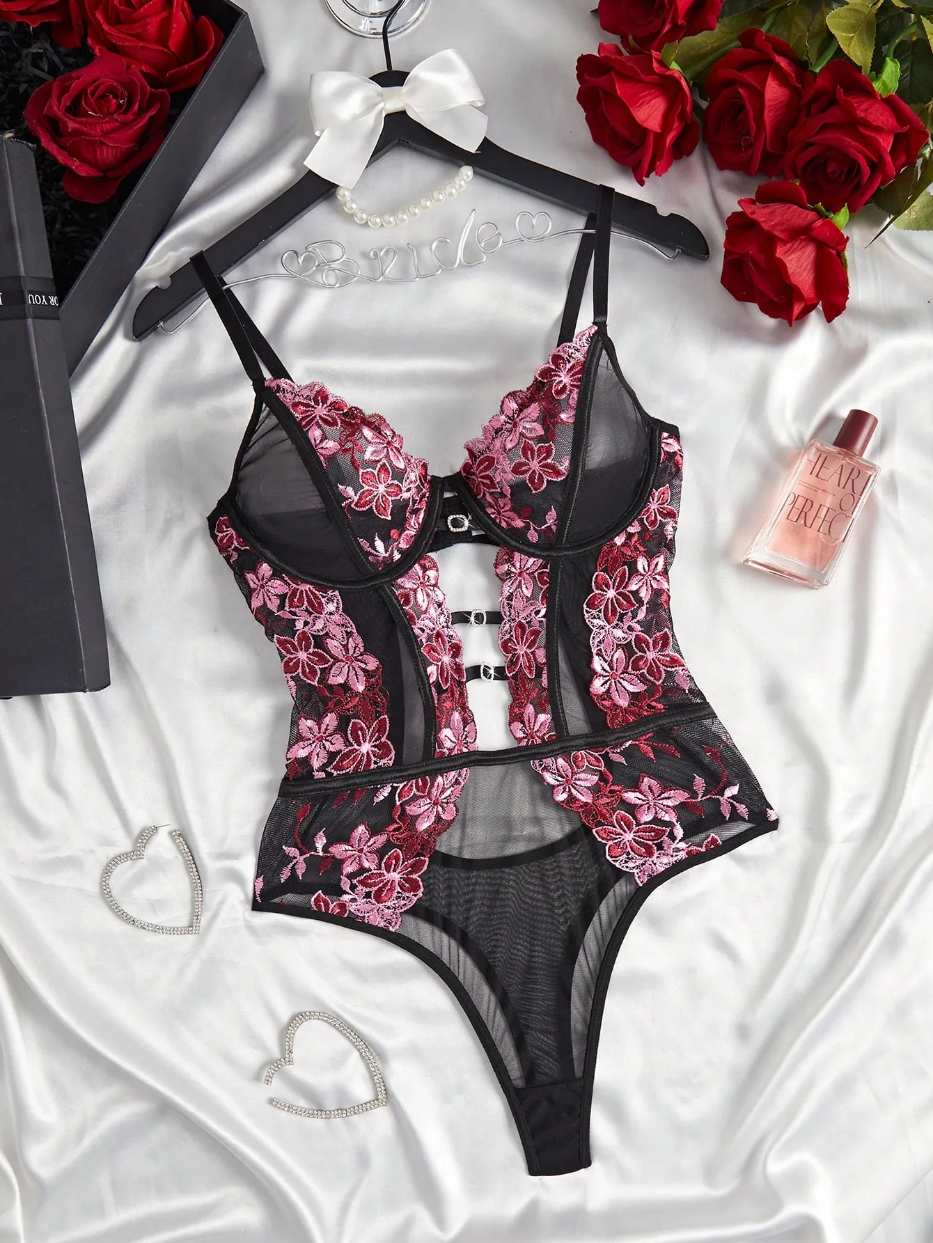 Seduluxe Body femme en maille transparente avec broderie florale – Lingerie élégante