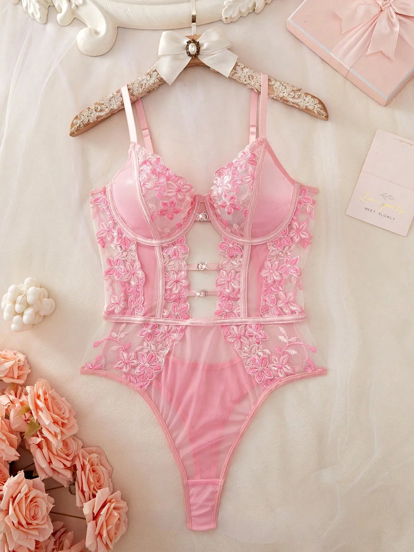 Seduluxe Body femme en maille transparente avec broderie florale – Lingerie élégante - Rose bonbon