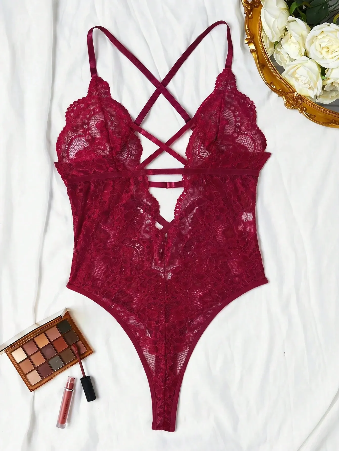 EmpressEnvy Body femme en dentelle florale avec détails croisés – Lingerie élégante